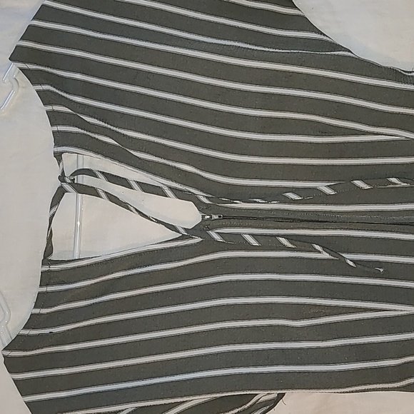 Jumper - Picture 6 of 6